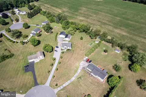 View/Area - 596 Footpath Ct, Westminster, MD 21158 photo 4 of 11