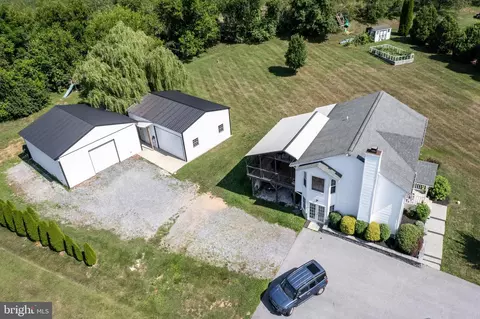 View/Area - 596 Footpath Ct, Westminster, MD 21158 photo 9 of 11