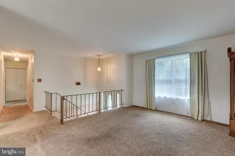 Living - 924 Ruby Ct, Westminster, MD 21158 photo 3 of 5