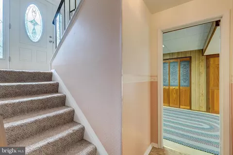 Entry Way - 924 Ruby Ct, Westminster, MD 21158 photo 3 of 6