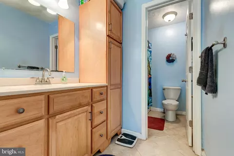 Bath - 737 Clearview Ave, Hampstead, MD 21074 photo 2 of 3