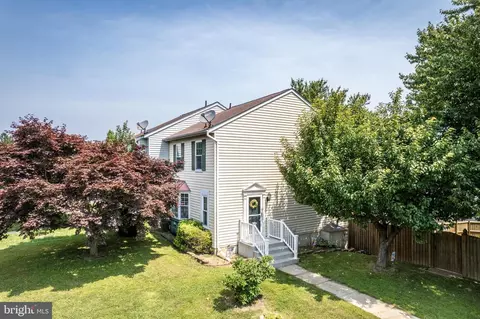 737 Clearview Ave, Hampstead, MD 21074