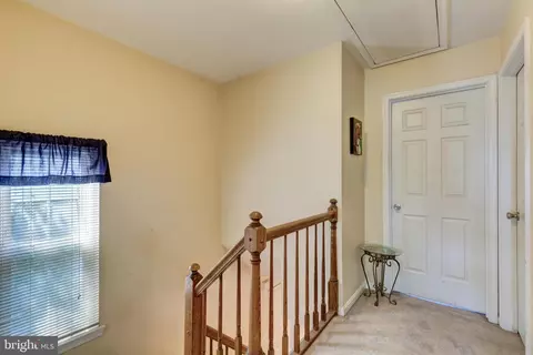 Entry Way - 737 Clearview Ave, Hampstead, MD 21074 photo 4 of 4