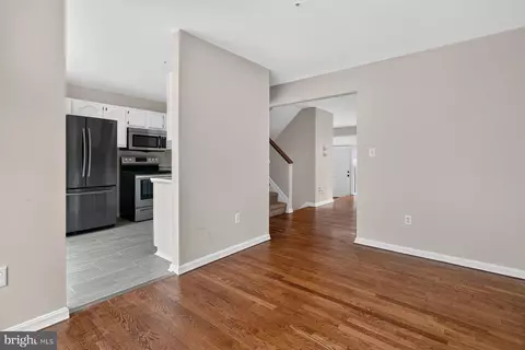 Entry Way - 72 Sable Ct, Westminster, MD 21157 photo 1 of 5