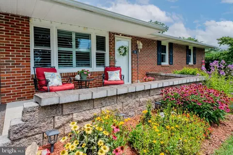 116 Taft Ter, Sykesville, MD 21784