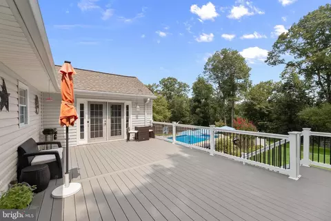 Exterior - 2712 Overview Rd, Hampstead, MD 21074 photo 13 of 19