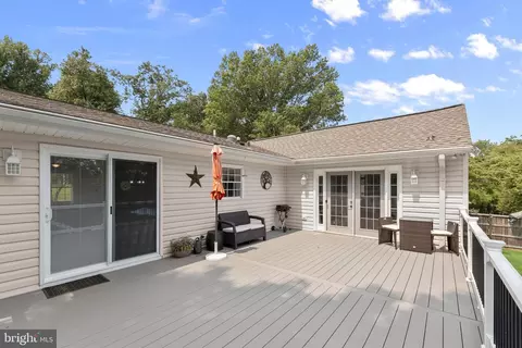 Exterior - 2712 Overview Rd, Hampstead, MD 21074 photo 14 of 19