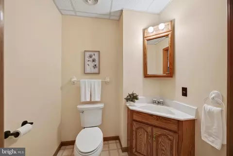 Bath - 1951 Albert Rill Rd, Hampstead, MD 21074 photo 3 of 3