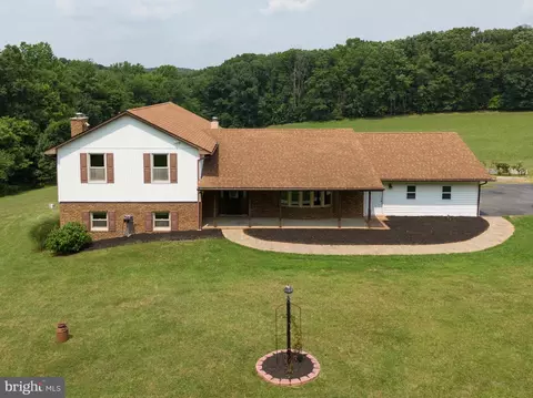 Exterior - 1951 Albert Rill Rd, Hampstead, MD 21074 photo 14 of 15