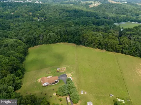 View/Area - 1951 Albert Rill Rd, Hampstead, MD 21074 photo 9 of 12