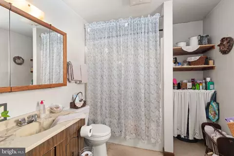 Bath - 4715 Maple Grove Rd, Hampstead, MD 21074 photo 1 of 1
