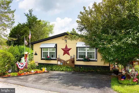 5 Marys Ct #E, Finksburg, MD 21048