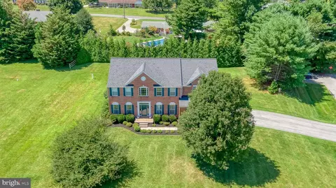 View/Area - 3805 Devonshire Rd, Hampstead, MD 21074 photo 3 of 9