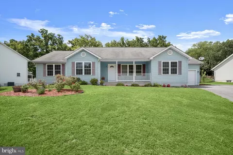 2828 Graybill Ct, New Windsor, MD 21776