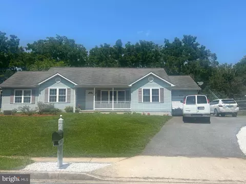 2828 Graybill Ct, New Windsor, MD 21776