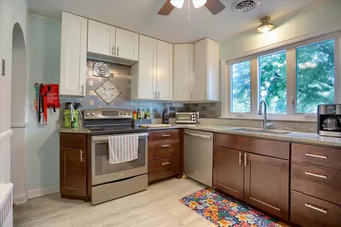 Kitchen - 151 Smith Ave, Westminster, MD 21157 photo 1 of 3