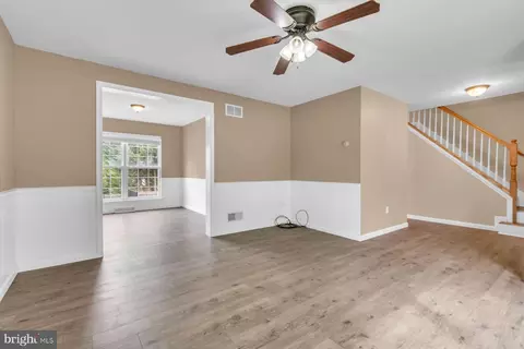 Living - 1876 Upper Forde Ln, Hampstead, MD 21074 photo 2 of 3