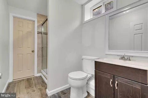 Bath - 1876 Upper Forde Ln, Hampstead, MD 21074 photo 2 of 2