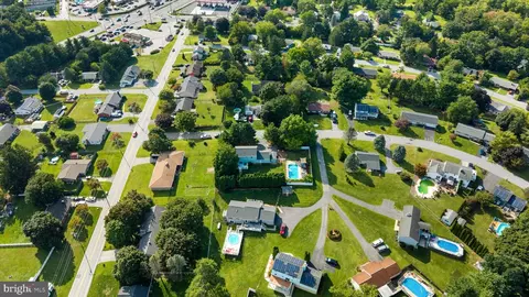 View/Area - 511 Marshall Dr, Westminster, MD 21157 photo 9 of 10