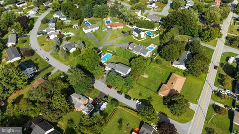 View/Area - 511 Marshall Dr, Westminster, MD 21157 photo 5 of 10