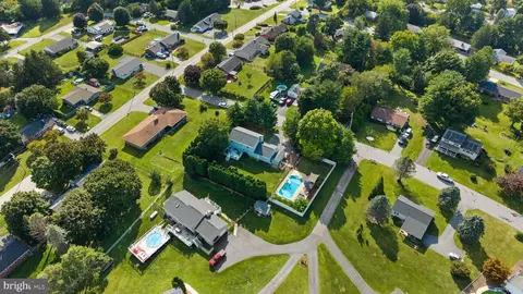 View/Area - 511 Marshall Dr, Westminster, MD 21157 photo 7 of 10