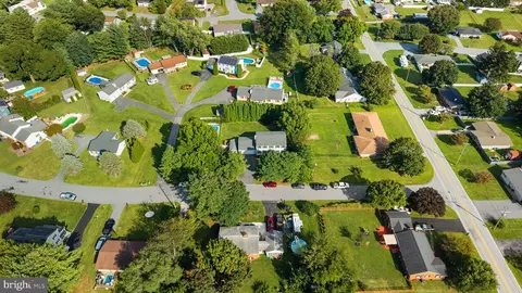 View/Area - 511 Marshall Dr, Westminster, MD 21157 photo 4 of 10