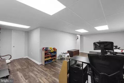 Entry Way - 511 Marshall Dr, Westminster, MD 21157 photo 6 of 6