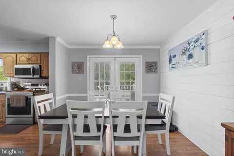 Dining - 511 Marshall Dr, Westminster, MD 21157 photo 1 of 2