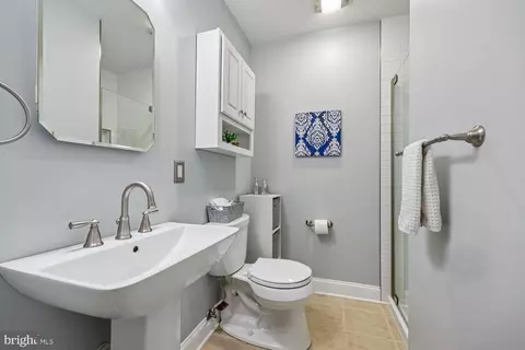 Bath - 1633 Pullman Ct, Mount Airy, MD 21771 photo 4 of 4