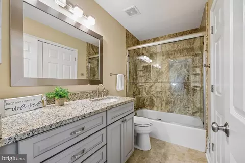 Bath - 1633 Pullman Ct, Mount Airy, MD 21771 photo 3 of 4
