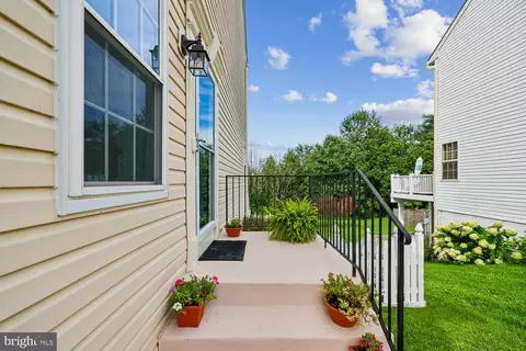 Exterior - 1633 Pullman Ct, Mount Airy, MD 21771 photo 4 of 31