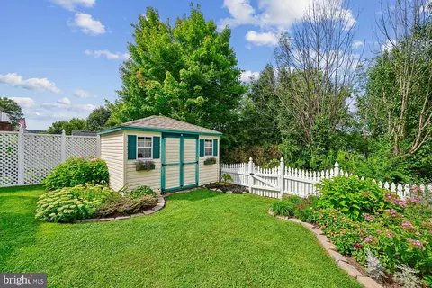 Exterior - 1633 Pullman Ct, Mount Airy, MD 21771 photo 12 of 31