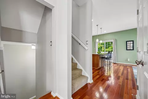 Entry Way - 1633 Pullman Ct, Mount Airy, MD 21771 photo 5 of 10