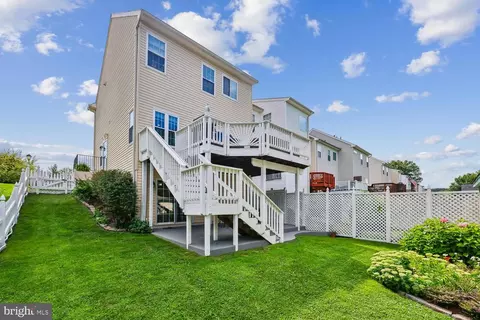 Exterior - 1633 Pullman Ct, Mount Airy, MD 21771 photo 14 of 31