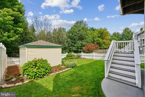 Exterior - 1633 Pullman Ct, Mount Airy, MD 21771 photo 24 of 31