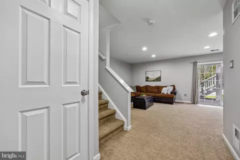 Entry Way - 1633 Pullman Ct, Mount Airy, MD 21771 photo 10 of 10