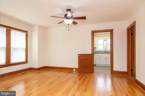 Living - 528 Willow Ave, Westminster, MD 21157 photo 5 of 5