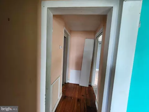 Entry Way - 112 E Broadway St, Union Bridge, MD 21791 photo 18 of 21