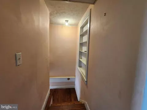 Entry Way - 112 E Broadway St, Union Bridge, MD 21791 photo 15 of 21