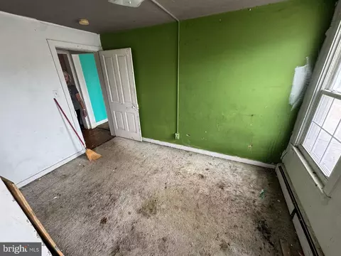 Bedroom - 112 E Broadway St, Union Bridge, MD 21791 photo 5 of 8