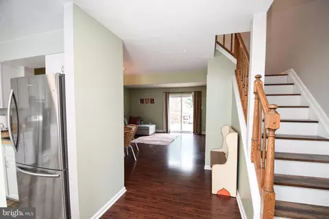 Entry Way - 4624 Marksman Ct, Hampstead, MD 21074 photo 1 of 2