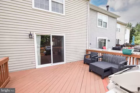 Exterior - 4624 Marksman Ct, Hampstead, MD 21074 photo 4 of 10