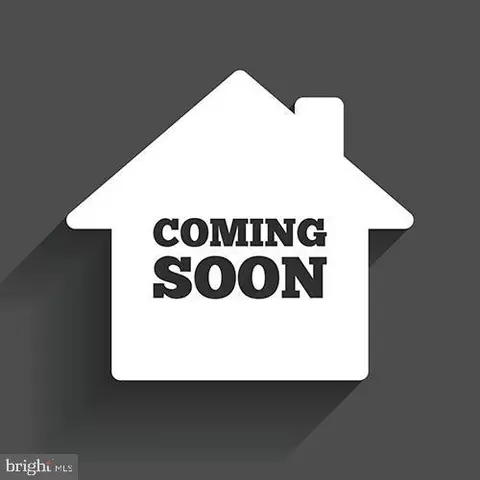511 Tanglewood Dr, Sykesville, MD 21784