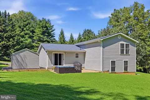 Exterior - 820 Wilda Dr, Westminster, MD 21157 photo 6 of 12