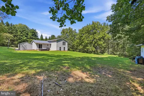 Exterior - 820 Wilda Dr, Westminster, MD 21157 photo 8 of 12