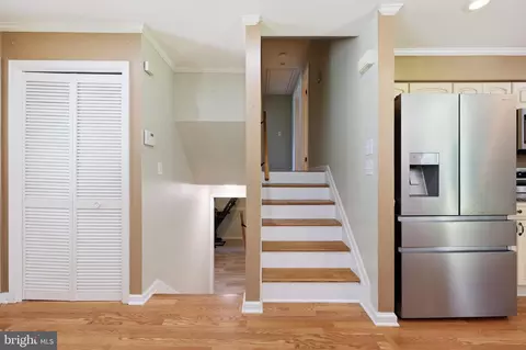 Entry Way - 820 Wilda Dr, Westminster, MD 21157 photo 3 of 6