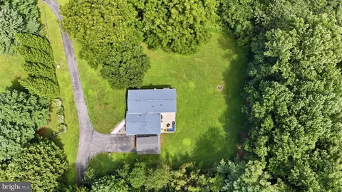 View/Area - 820 Wilda Dr, Westminster, MD 21157 photo 2 of 3