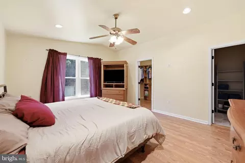 Bedroom - 820 Wilda Dr, Westminster, MD 21157 photo 2 of 4