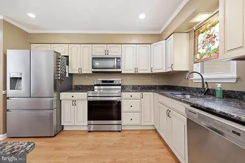 Kitchen - 820 Wilda Dr, Westminster, MD 21157 photo 3 of 5