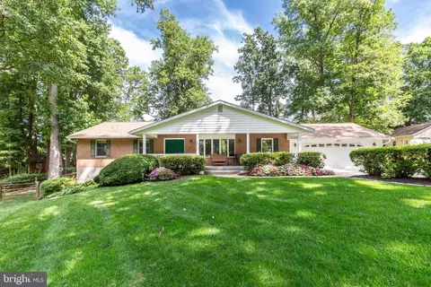 614 Trixsam Rd, Sykesville, MD 21784